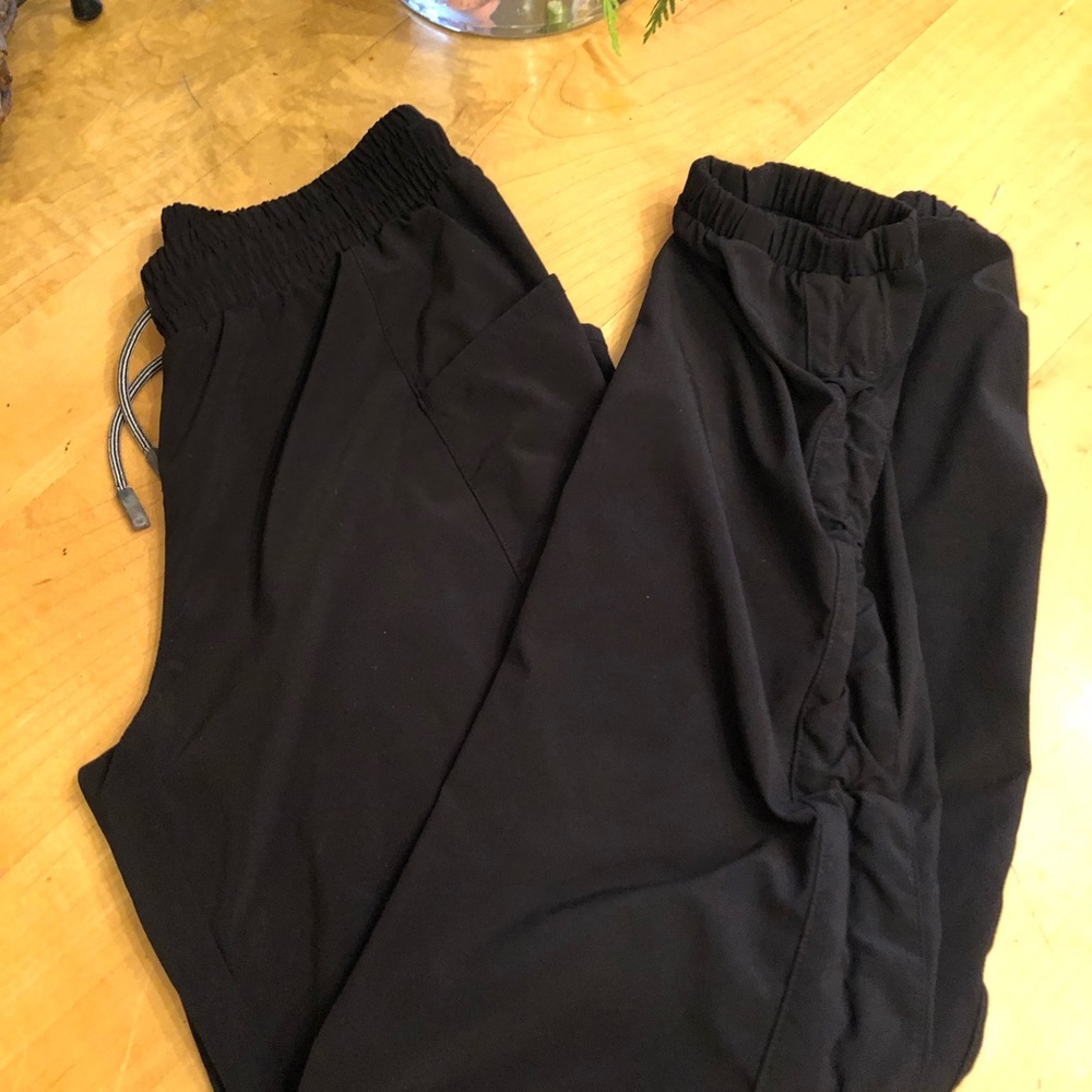 Athleta ruched joggers + salutation stash leggings